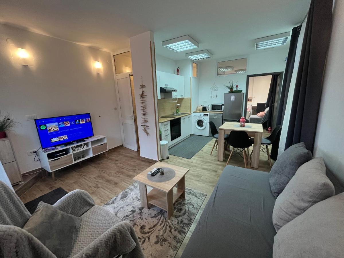 Buono Apartment ซาดาร์ ภายนอก รูปภาพ